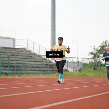 Runner Photo 4541619