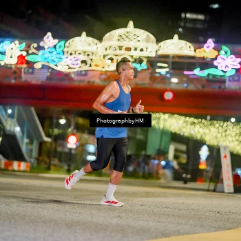 Runner Photo 4541651