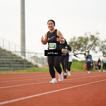 Runner Photo 4541669