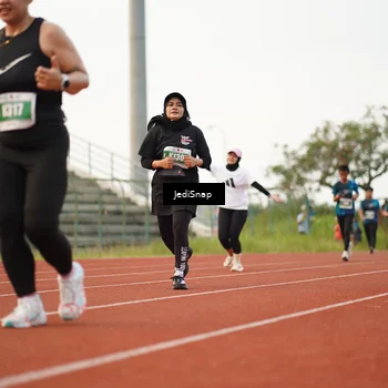 Runner Photo 4541671