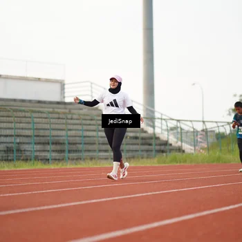 Runner Photo 4541685