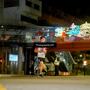 Runner Photo 4541689