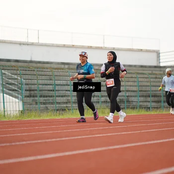 Runner Photo 4541758