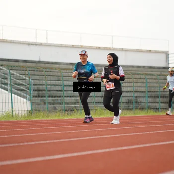 Runner Photo 4541759