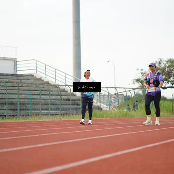 Runner Photo 4541768