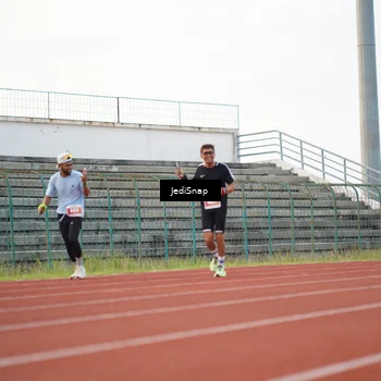 Runner Photo 4541782