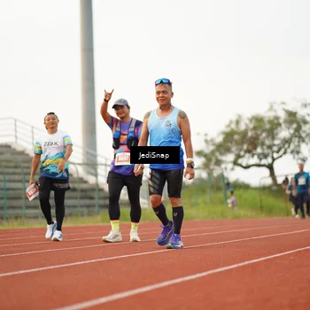 Runner Photo 4541792