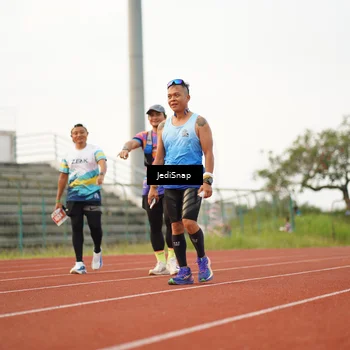 Runner Photo 4541801