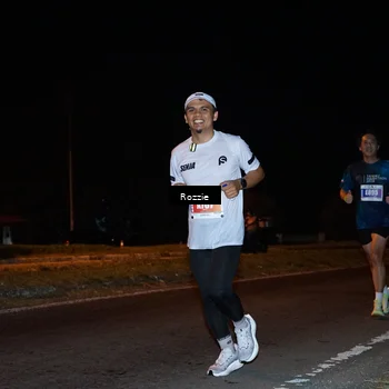 Runner Photo 4541821