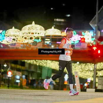 Runner Photo 4541876