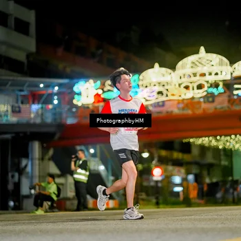 Runner Photo 4541900