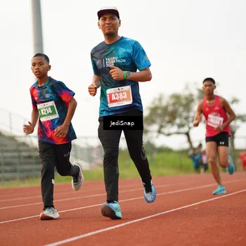 Runner Photo 4541910