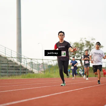 Runner Photo 4541975