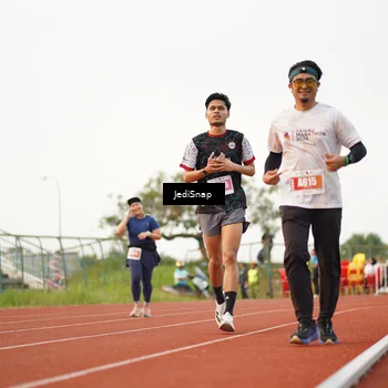 Runner Photo 4541988