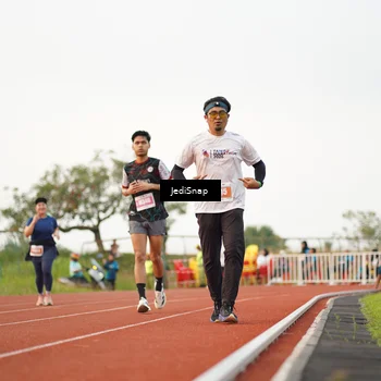 Runner Photo 4541995