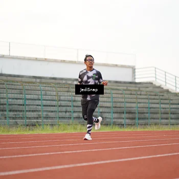 Runner Photo 4542024