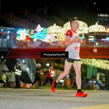 Runner Photo 4542136