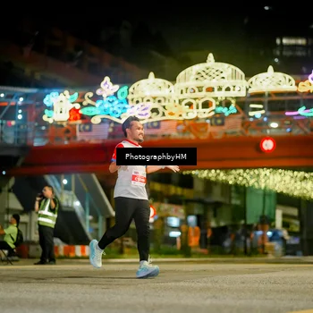 Runner Photo 4542292