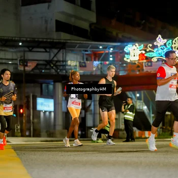 Runner Photo 4542342