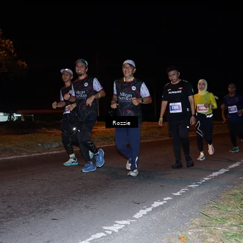 Runner Photo 4542346