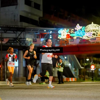 Runner Photo 4542353