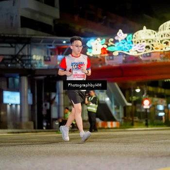 Runner Photo 4542412