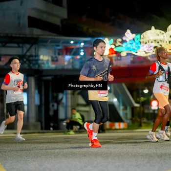 Runner Photo 4542463