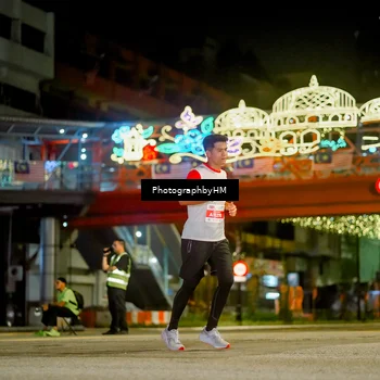 Runner Photo 4542474