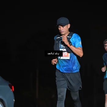 Runner Photo 4542499