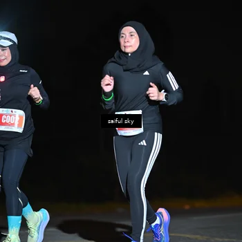 Runner Photo 4542613