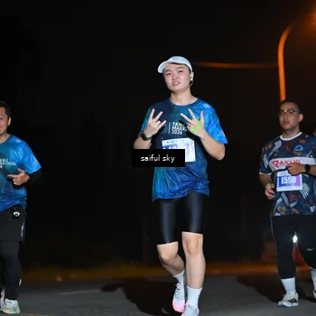 Runner Photo 4542618