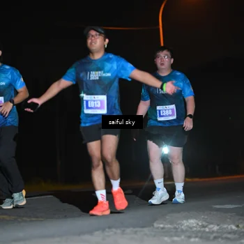 Runner Photo 4542623