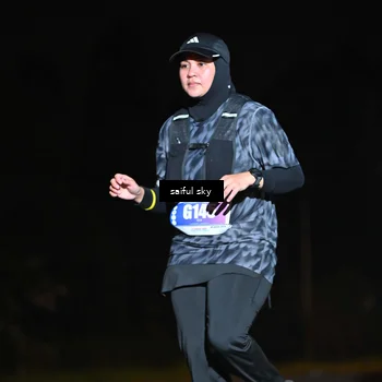 Runner Photo 4542669