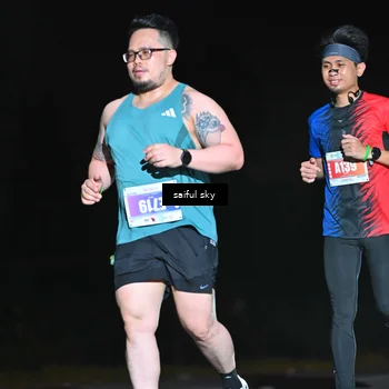 Runner Photo 4542676