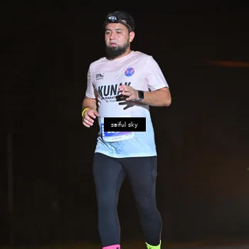 Runner Photo 4542767