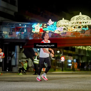 Runner Photo 4542773