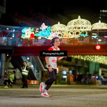 Runner Photo 4542793