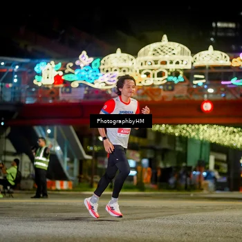 Runner Photo 4542806