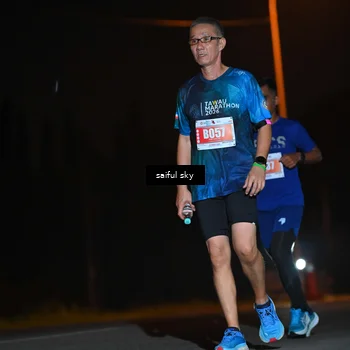 Runner Photo 4542855