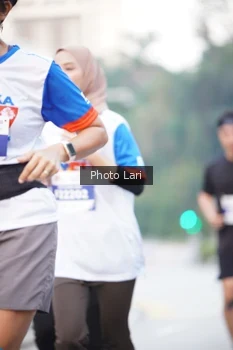 Runner Photo 4543073