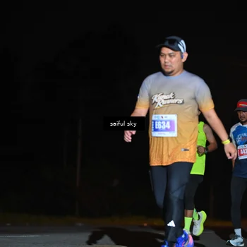 Runner Photo 4543313