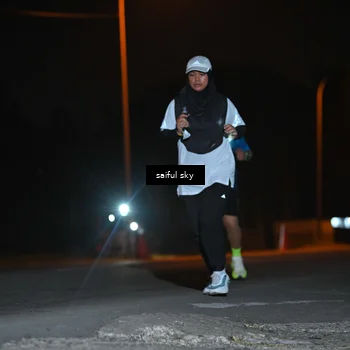 Runner Photo 4543368