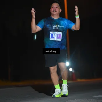 Runner Photo 4543372