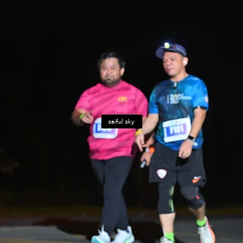 Runner Photo 4543399