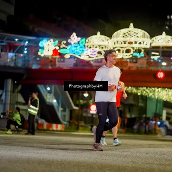Runner Photo 4543405