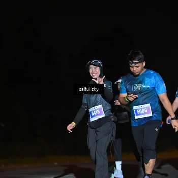 Runner Photo 4543422