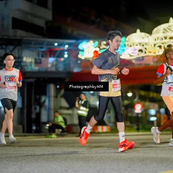 Runner Photo 4543511