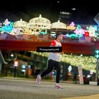 Runner Photo 4543535
