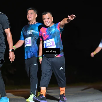 Runner Photo 4543611