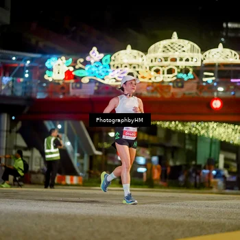 Runner Photo 4543619